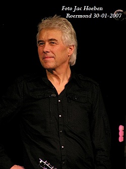 Golden Earring show photo January 30, 2007 Roermond - Theaterhotel Oranjerie photo Jac Hoeben